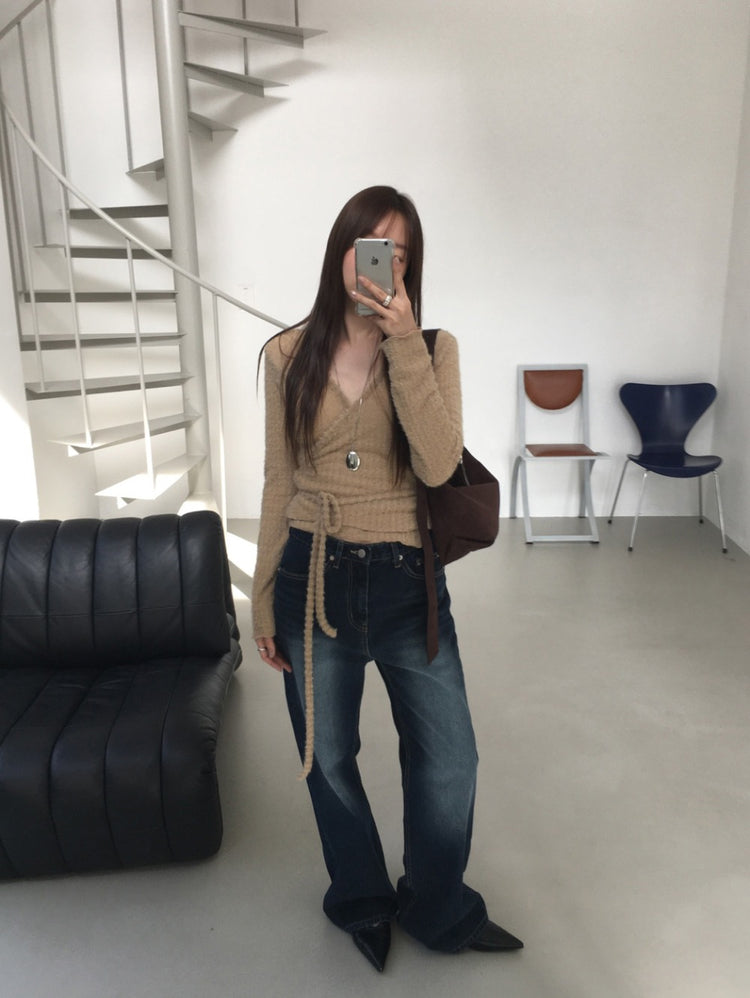 毛絨親膚綁帶細節上衣