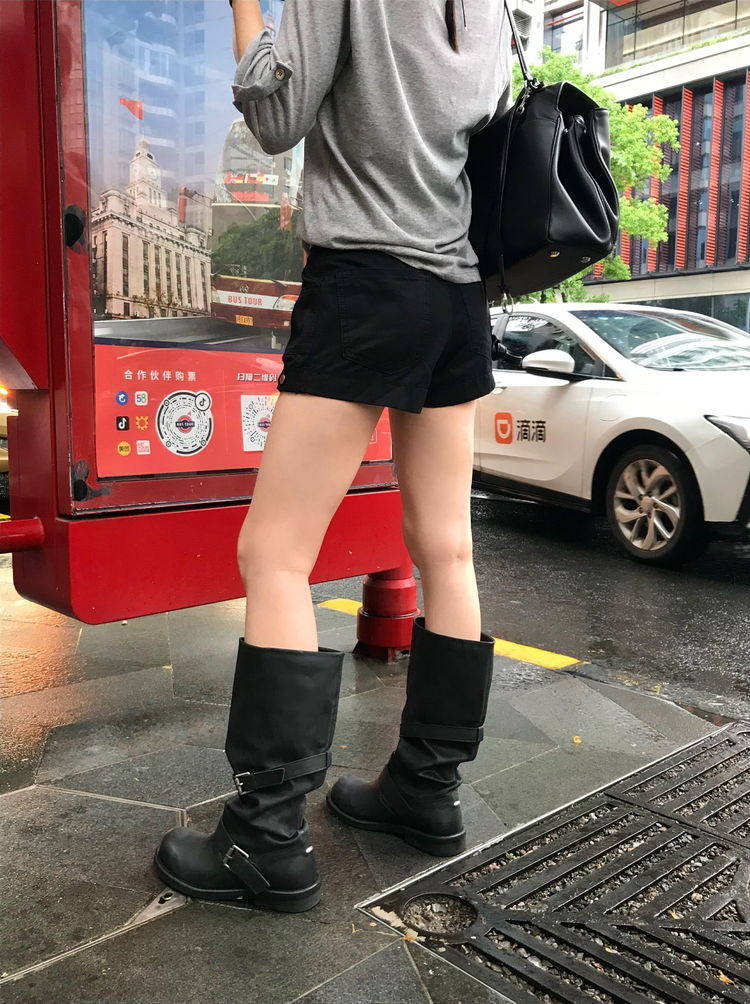 美色亨利領反折袖細節上衣