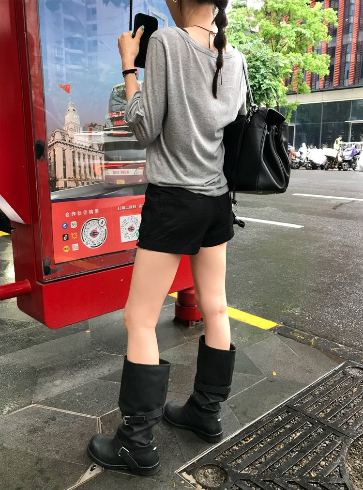 美色亨利領反折袖細節上衣