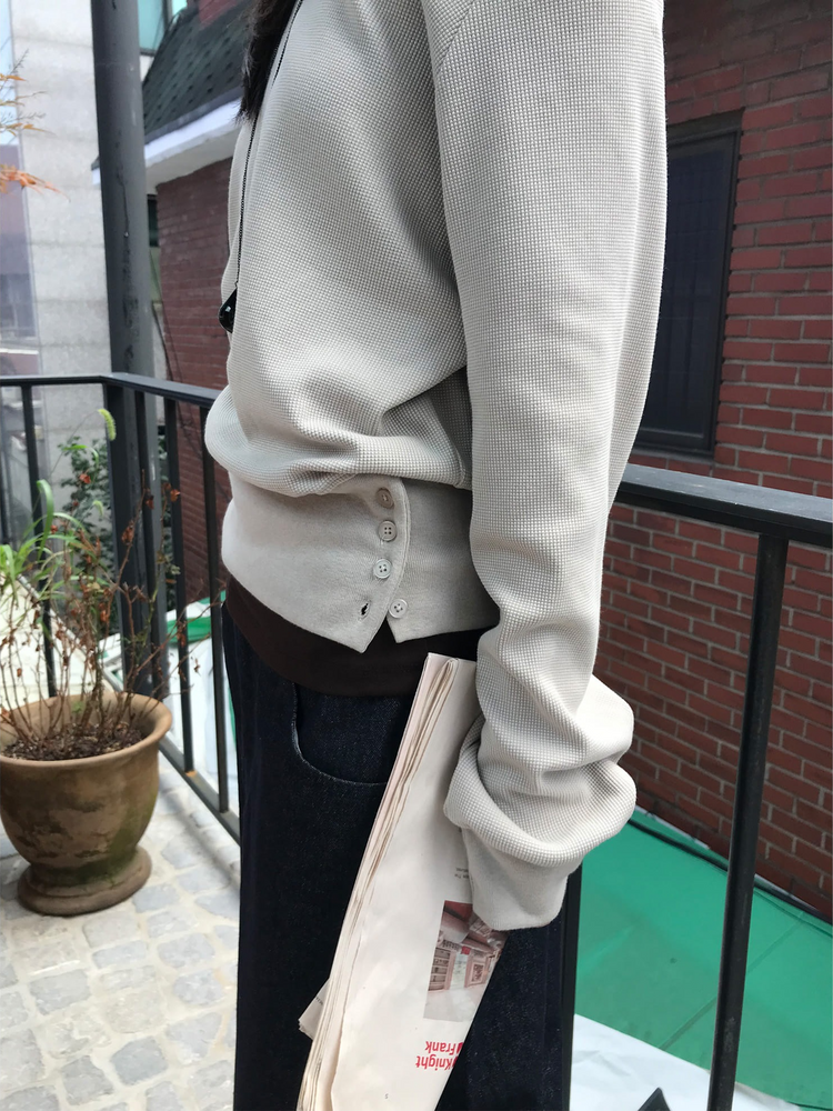 美肩撞色掛脖兩件式上衣