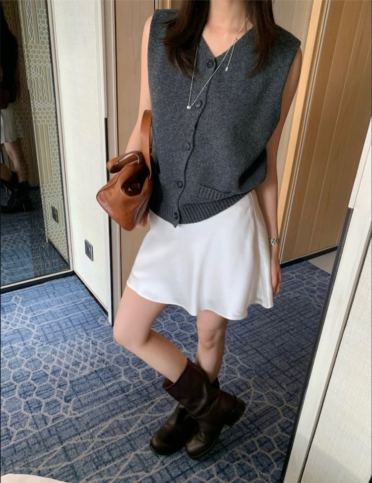 光澤感微傘短裙