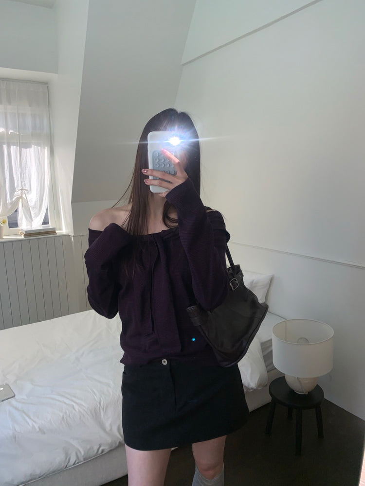 美肩垂帶領結條紋上衣