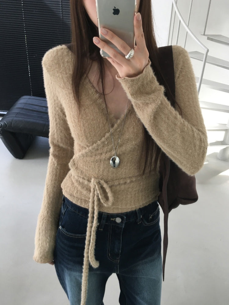毛絨親膚綁帶細節上衣