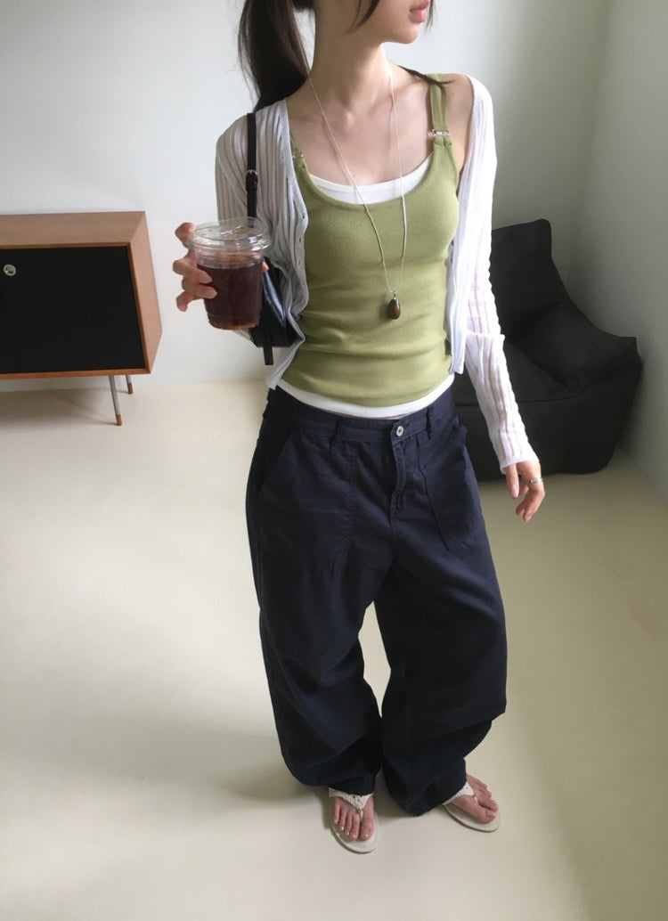 透膚坑紋V領針織外套