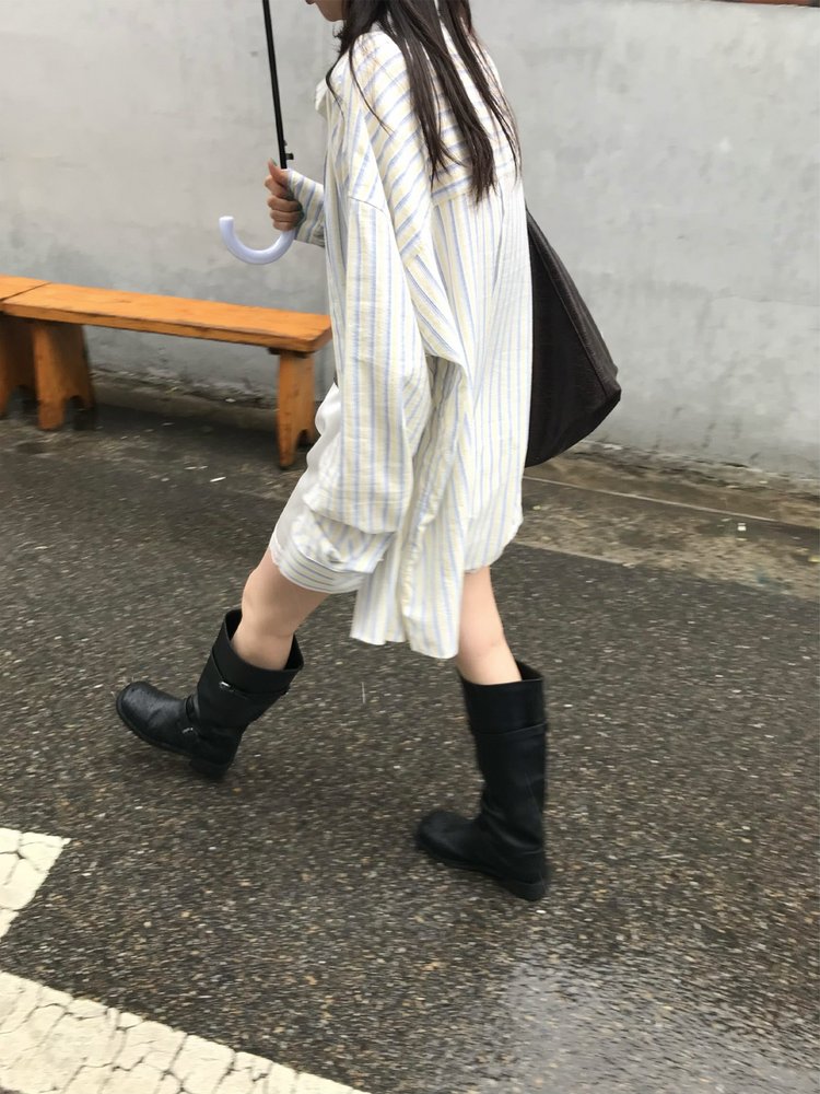 光澤感蕾絲邊細節短裙