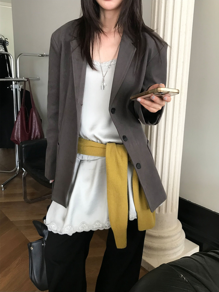 霧光澤蕾絲細節連身裙