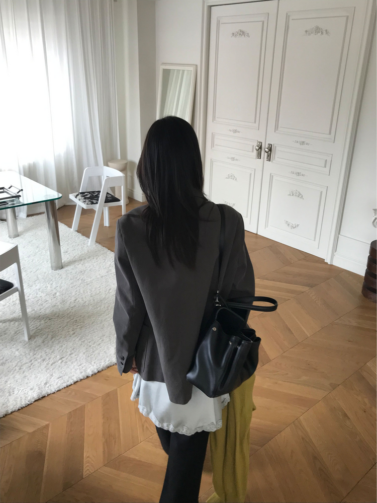 霧光澤蕾絲細節連身裙