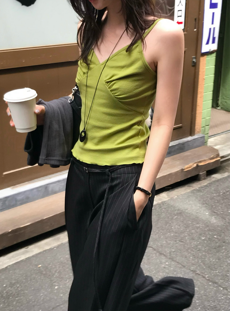 花邊抓皺胸腺細節背心