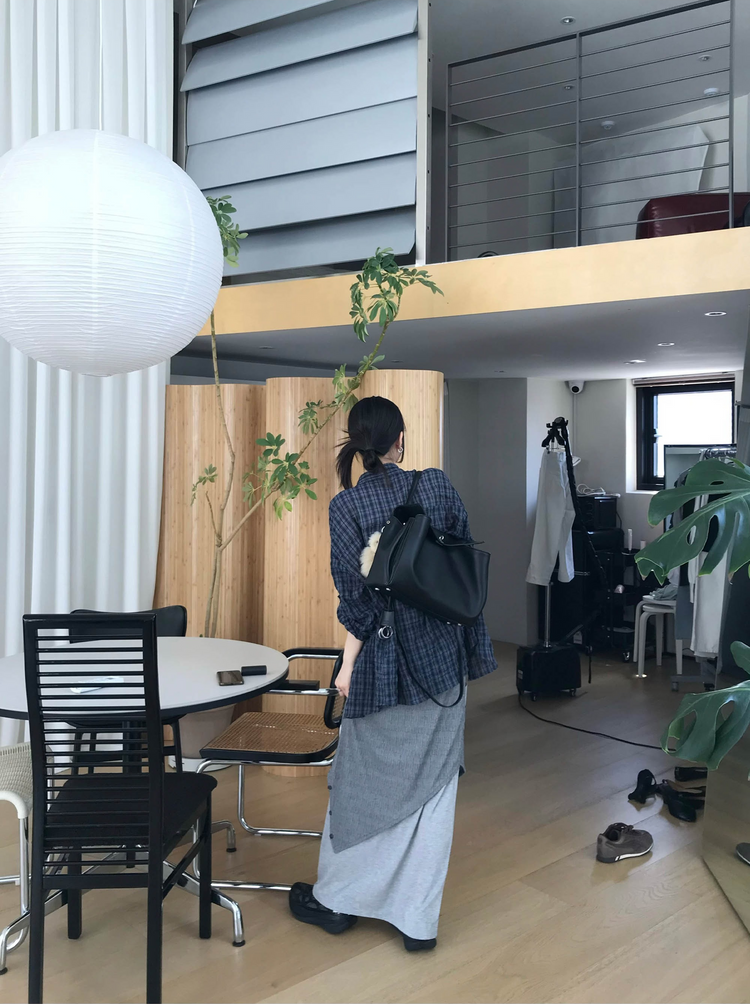 削肩細帶針織背心