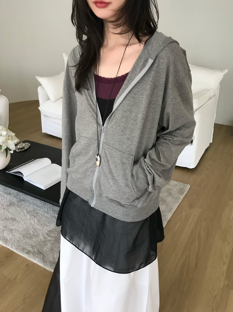 美色透膚壓線細節連身裙