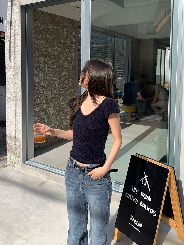 U領圈毛質感針織上衣