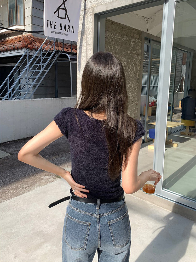 U領圈毛質感針織上衣