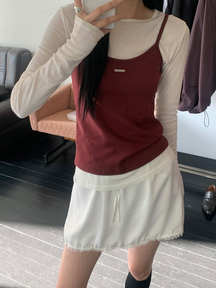美色細帶鐵牌修身背心