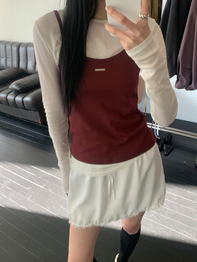 美色細帶鐵牌修身背心