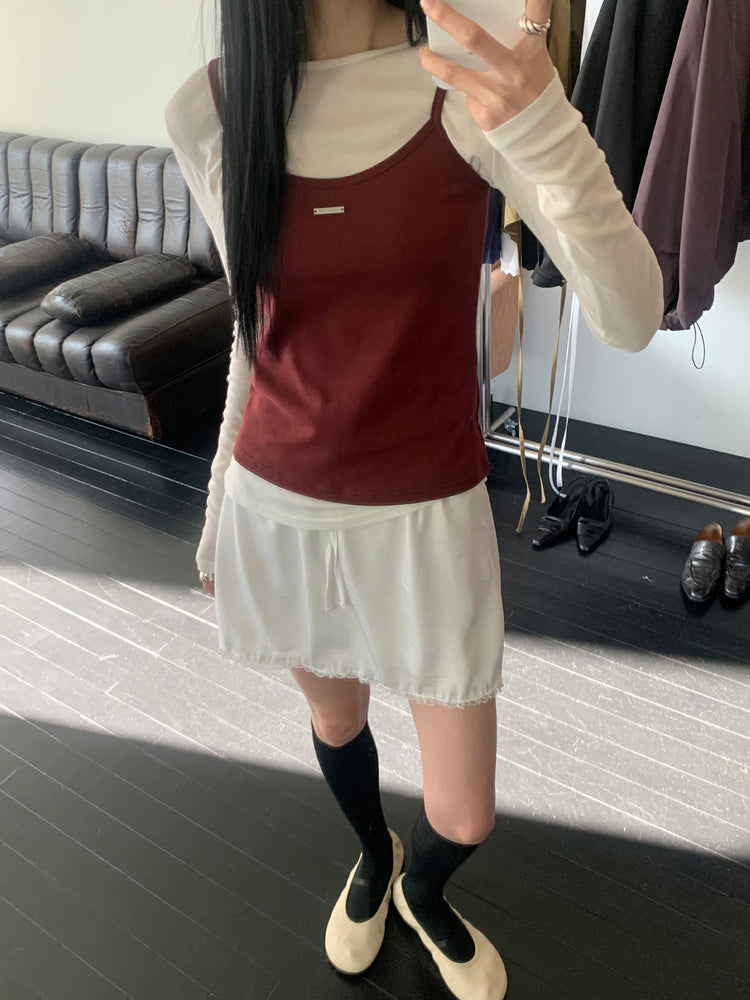 美色細帶鐵牌修身背心