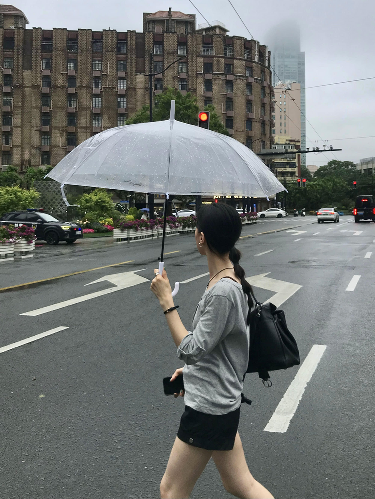 美色亨利領反折袖細節上衣