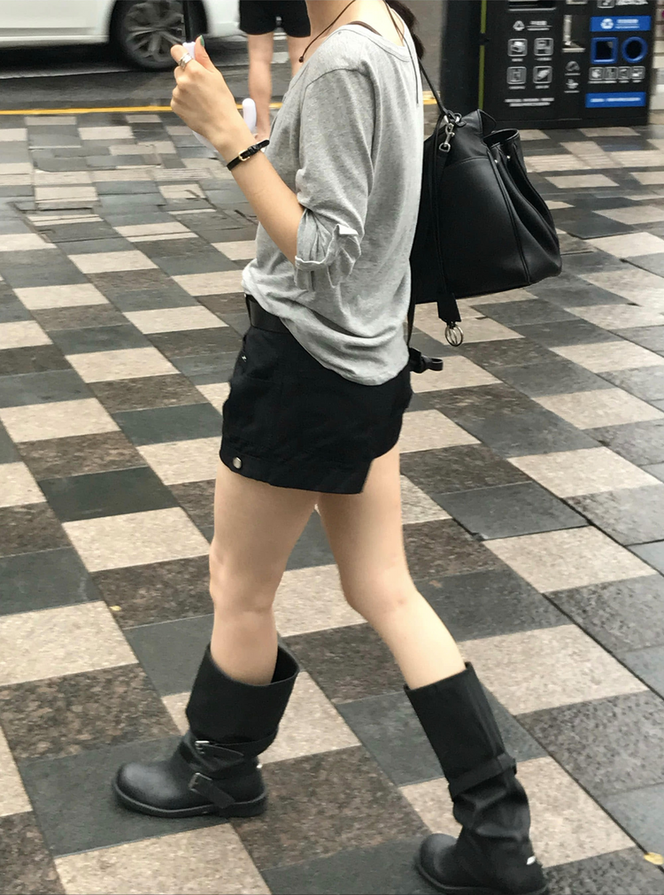 美色亨利領反折袖細節上衣