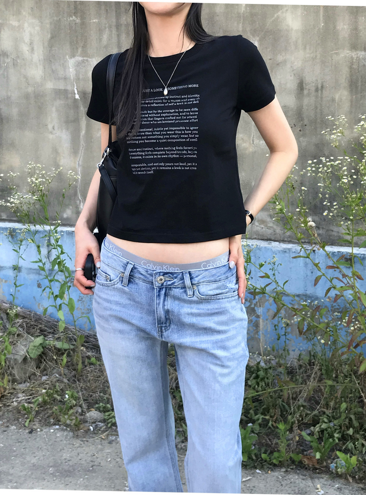 弧形口袋細節低腰牛仔褲