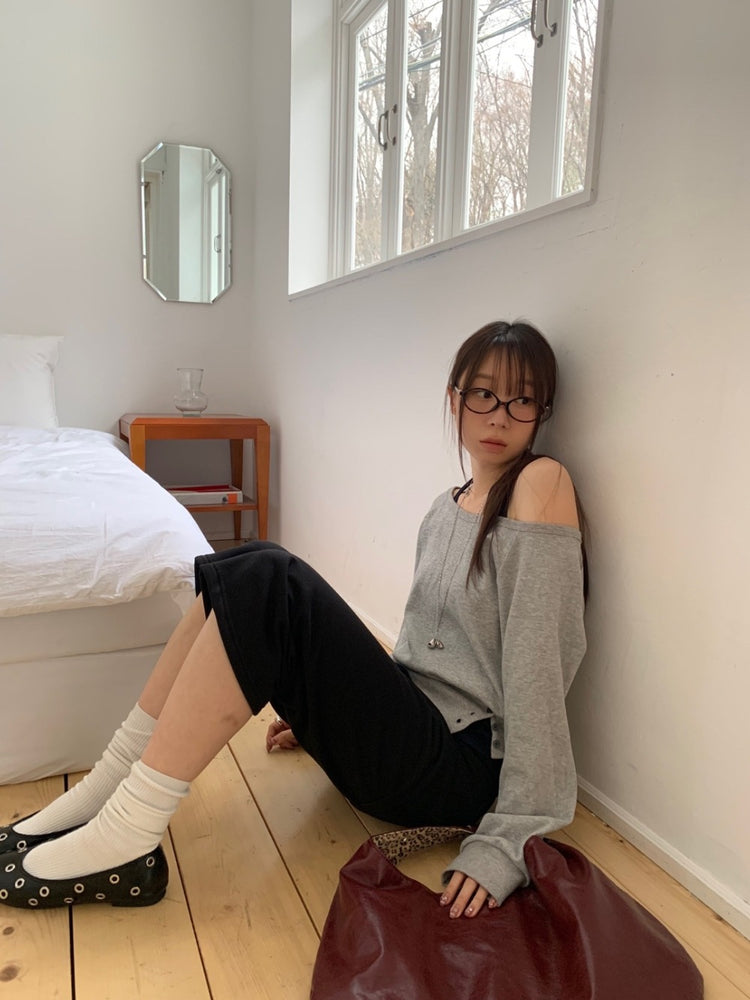 美肩撞色掛脖兩件式上衣