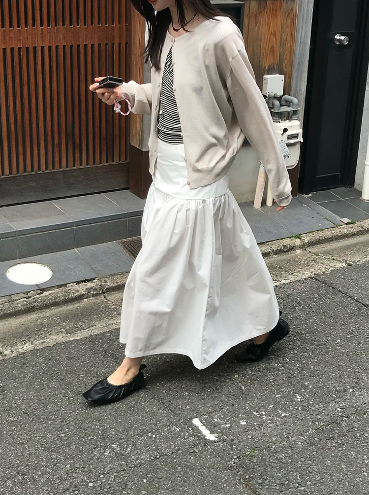 輕薄透膚美色針織外套
