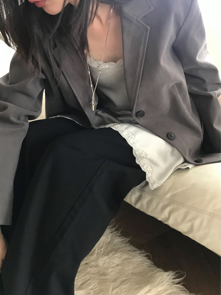 霧光澤蕾絲細節連身裙