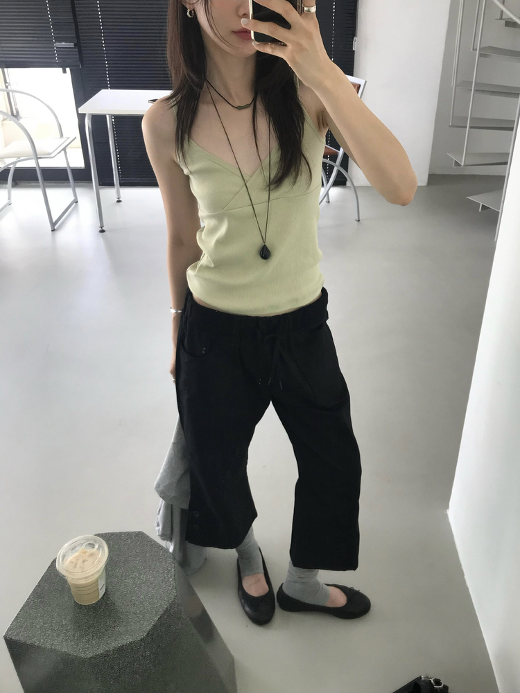 美色細帶交疊背心