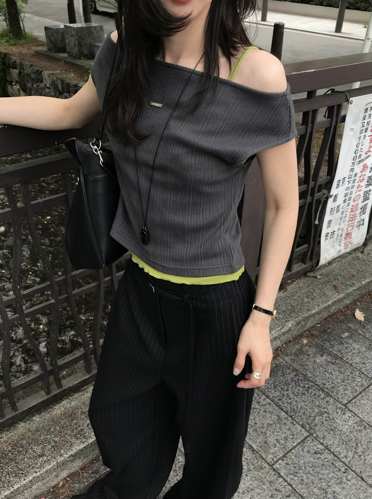 花邊抓皺胸腺細節背心