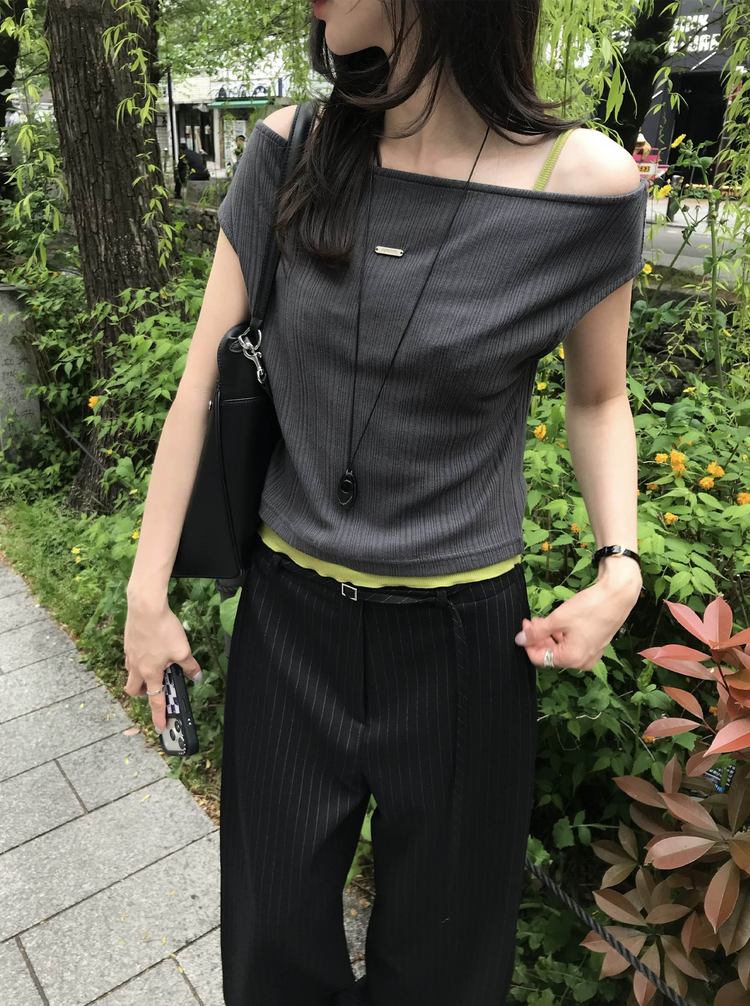花邊抓皺胸腺細節背心