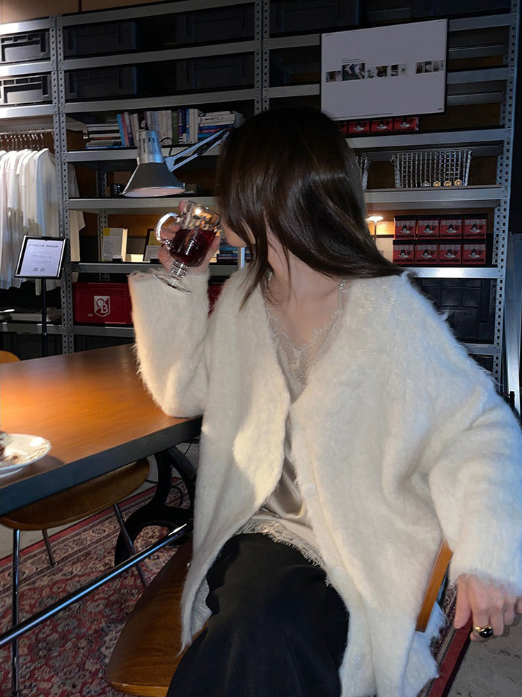 毛感細節排鈕寬鬆針織外套