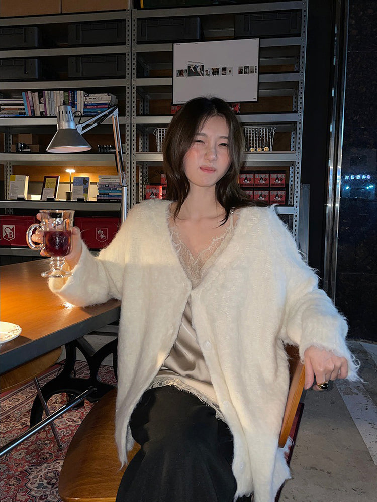 毛感細節排鈕寬鬆針織外套