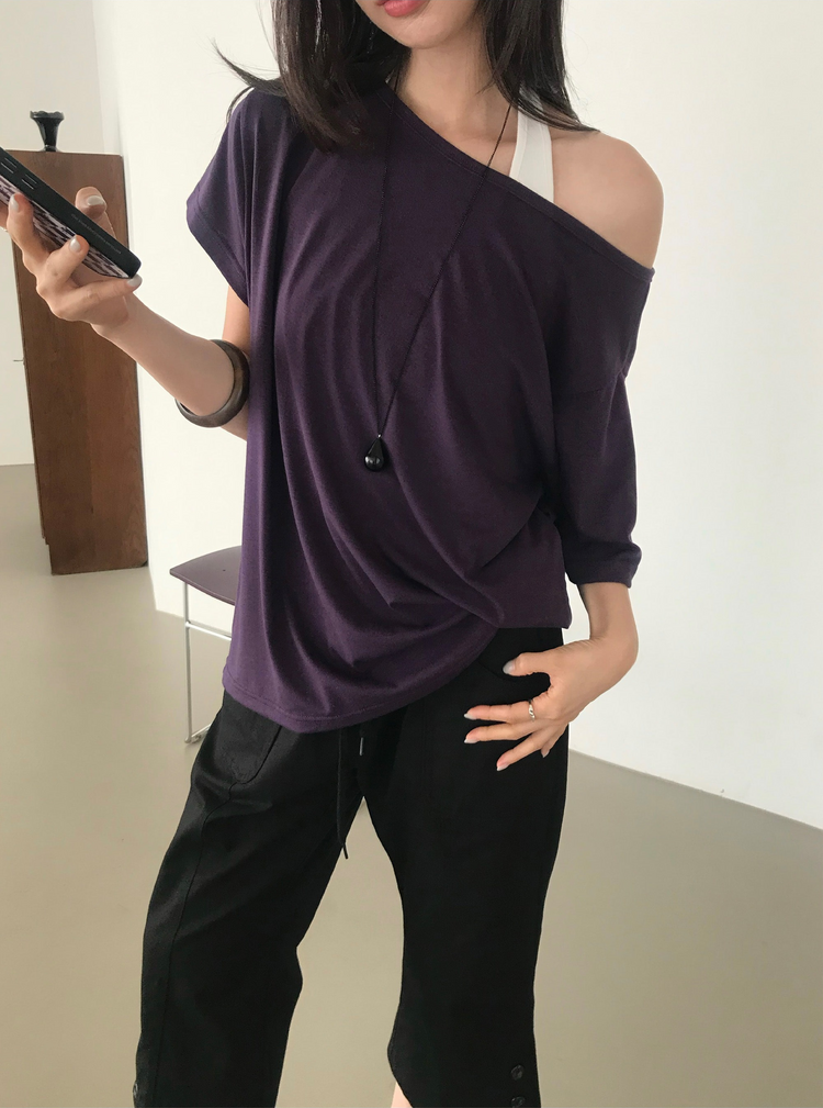 掛脖V領細節上衣