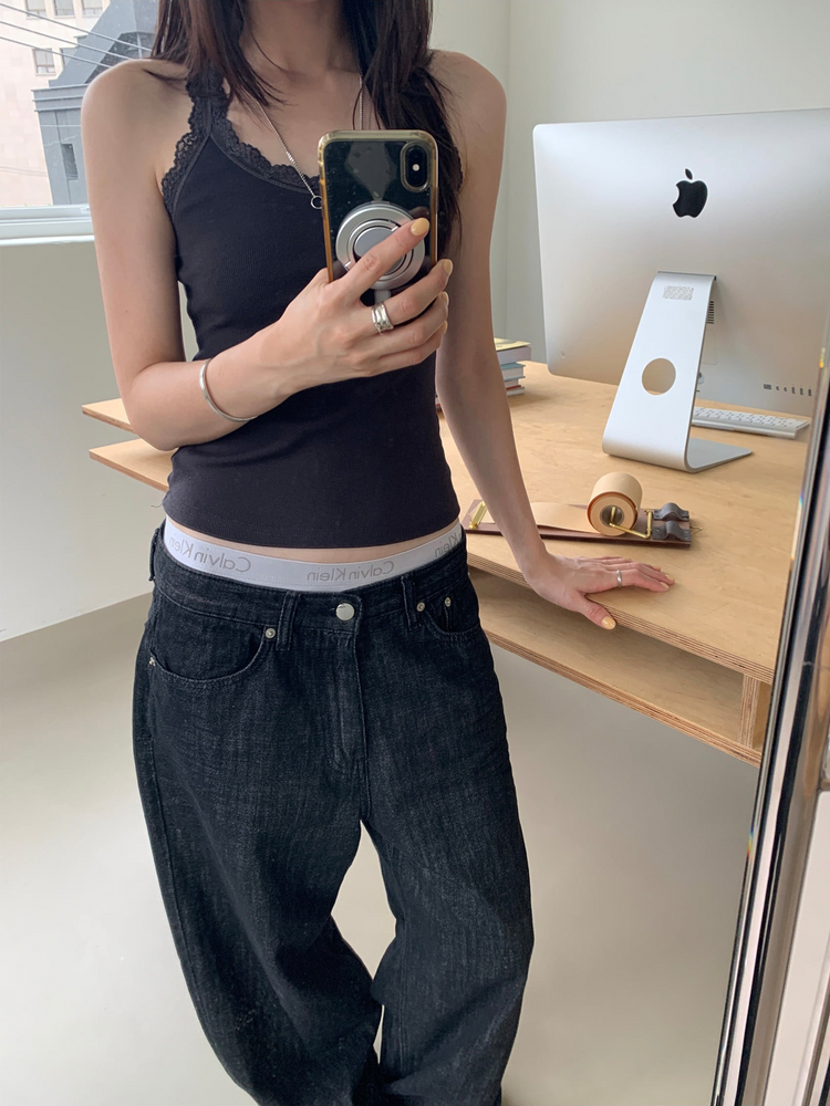 美背蕾絲U領修身上衣