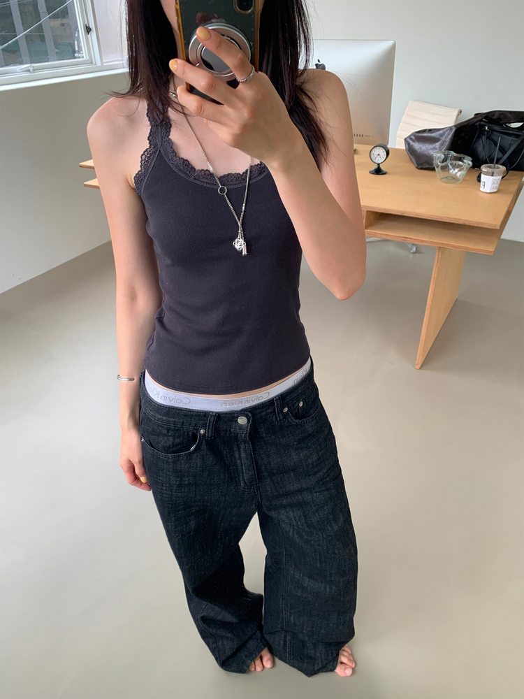 美背蕾絲U領修身上衣