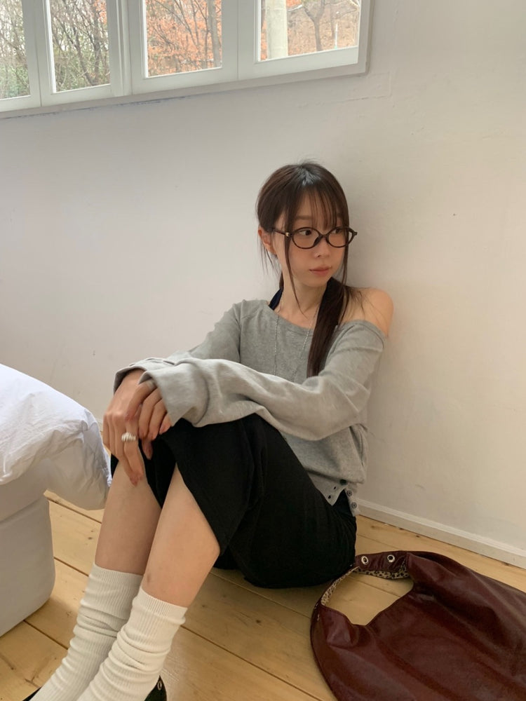 美肩撞色掛脖兩件式上衣