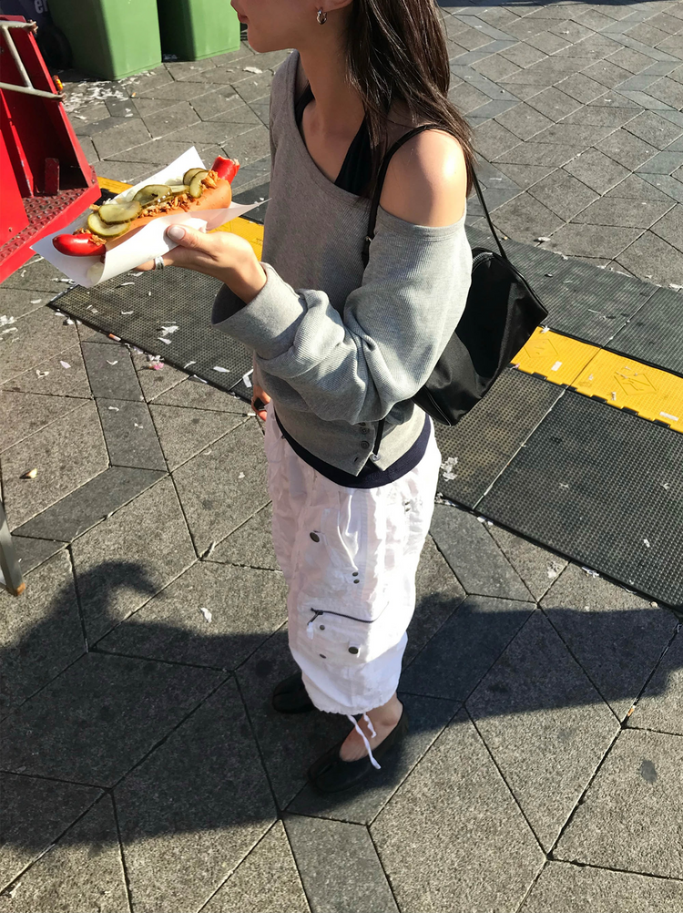 美肩撞色掛脖兩件式上衣