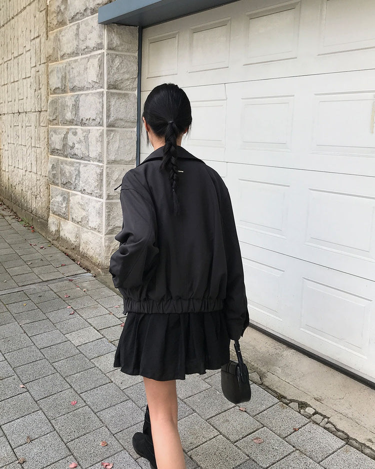 美色銀標細節翻領外套