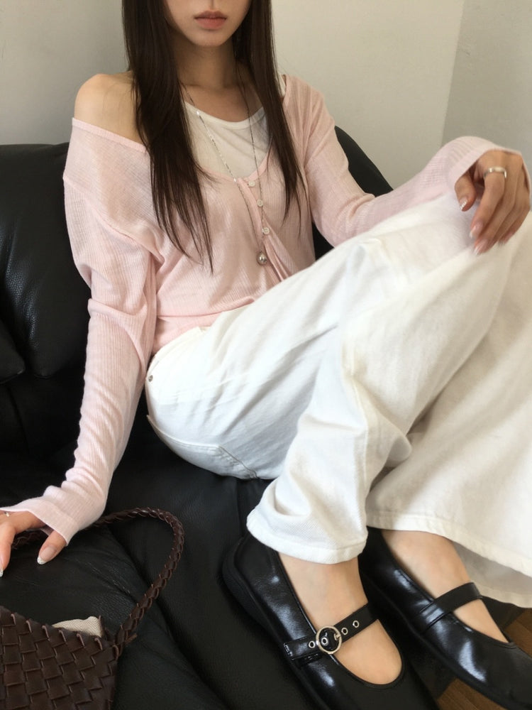 透膚深V扣鈕針織外套
