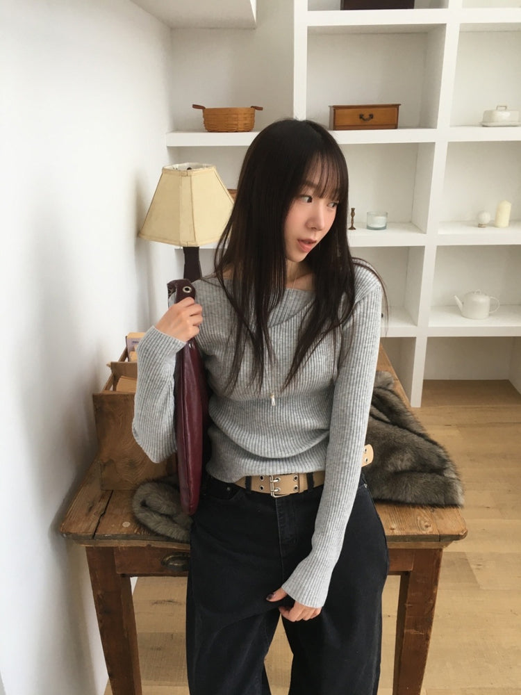 垂領綁帶修腰針織上衣