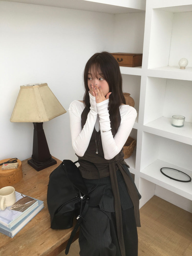 美色船領標籤骨線細節上衣