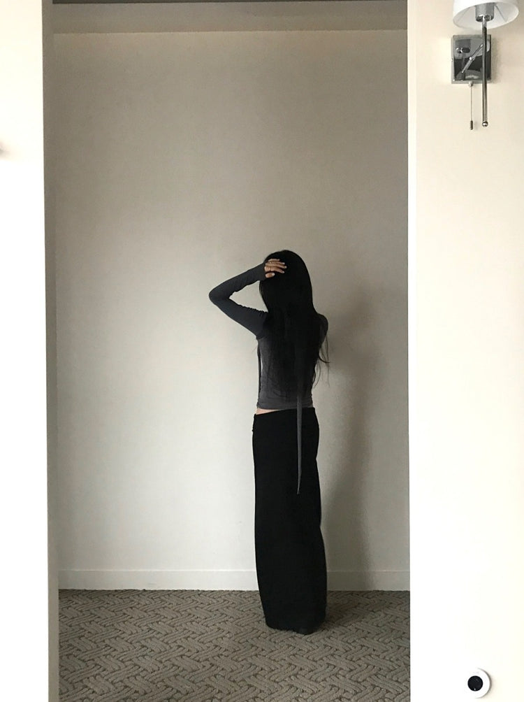 寬腰頭垂帶直裙