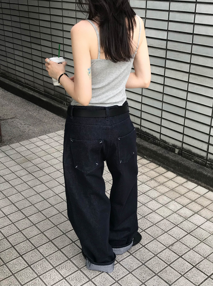 花邊抓皺胸腺細節背心