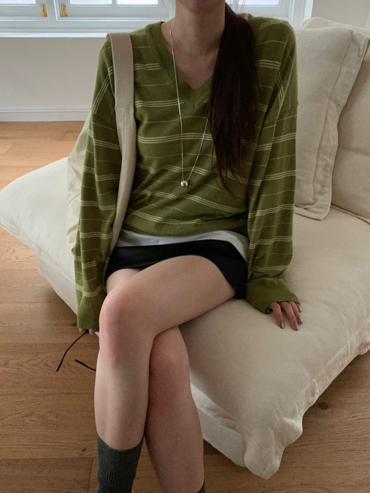 U領隨性寬鬆上衣