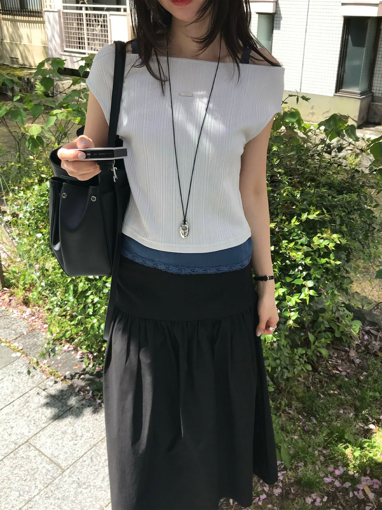 美肩鐵扣細節前後兩穿上衣