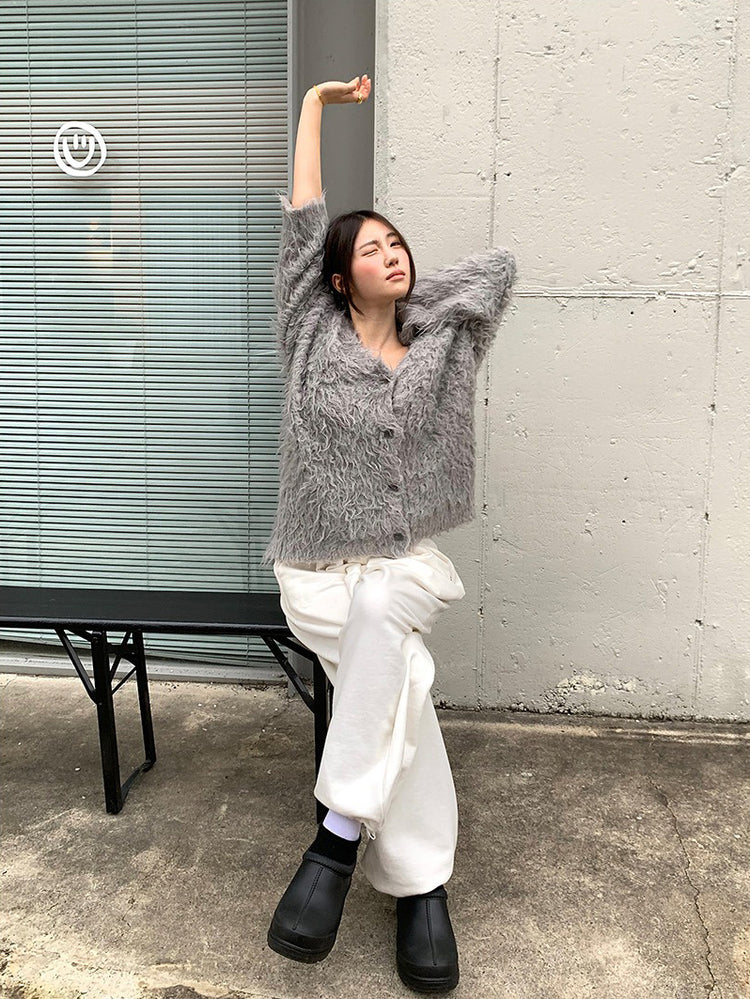 毛感細節排鈕寬鬆針織外套