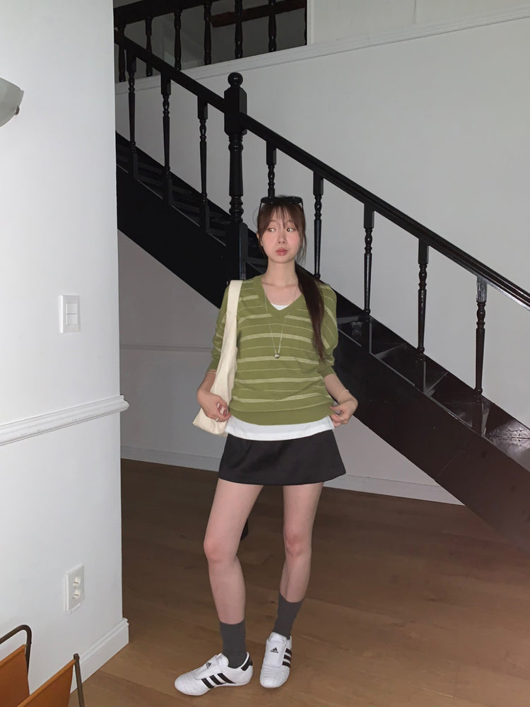 U領隨性寬鬆上衣