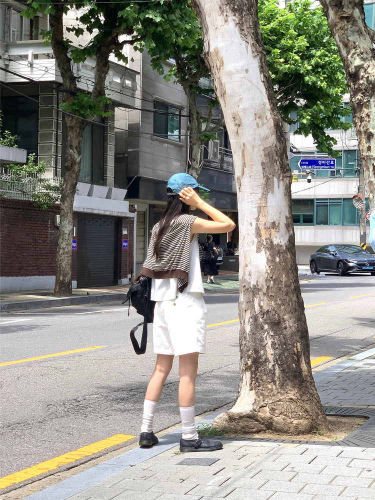 微透條紋排鈕針織外套