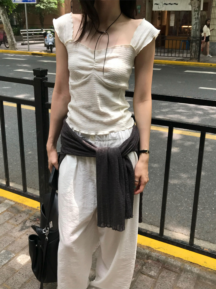 皺皺紋理胸壓線細節上衣