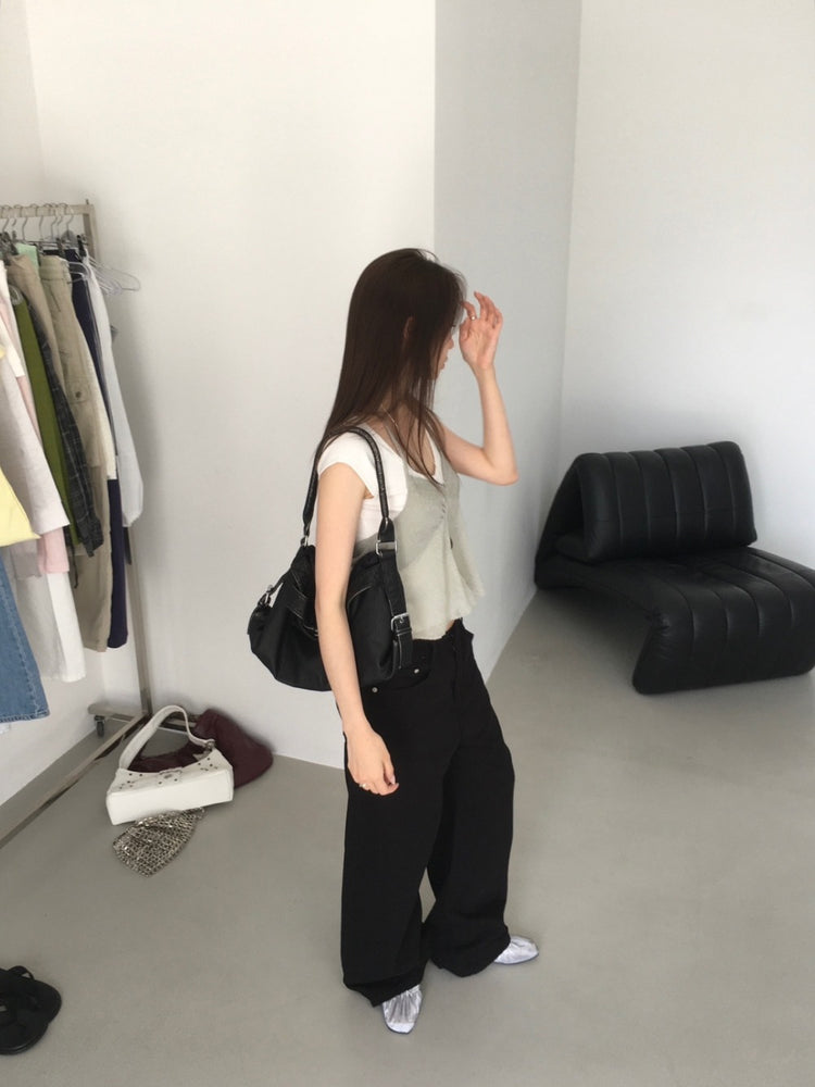 美色V領胸腺細節修身上衣