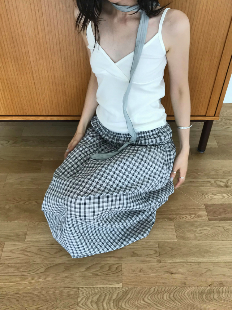 美色細帶交疊背心