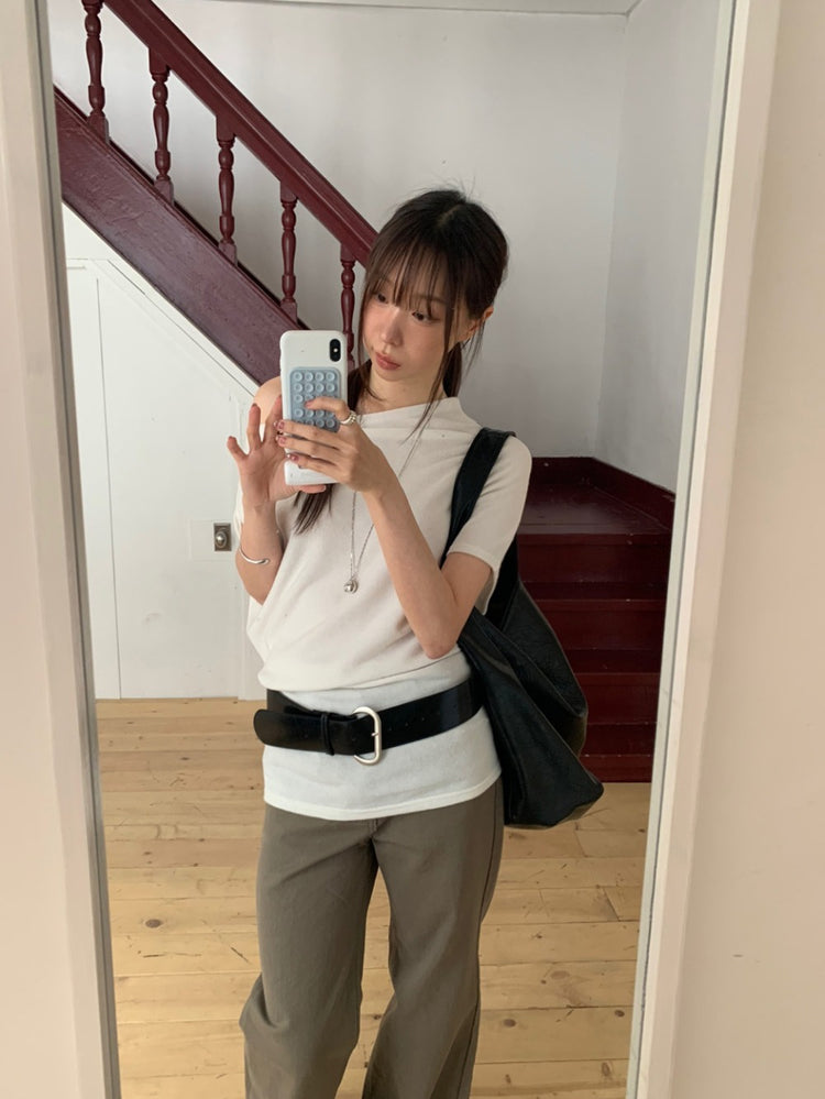 美肩堆堆細節修身上衣